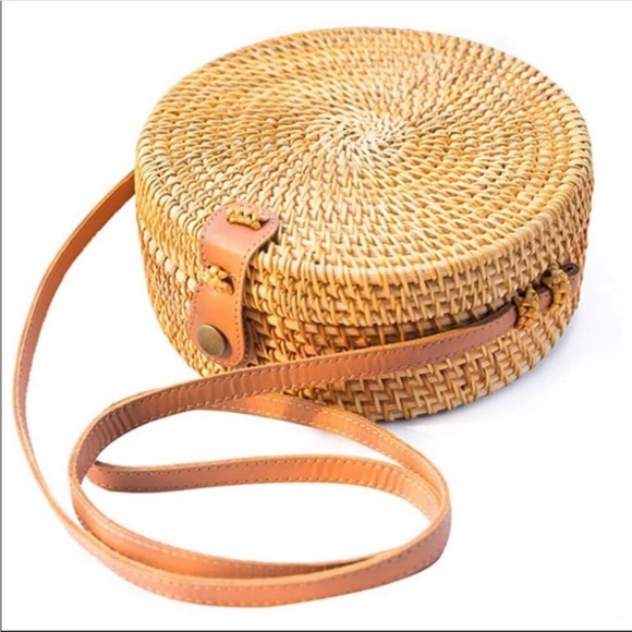 Boho Rattan Handwoven purse - Picture 3 of 6
